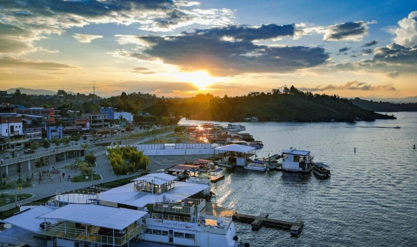 Is a Guatapé All-Inclusive Tour Worth It? Cost Breakdown vs. Going on Your Own