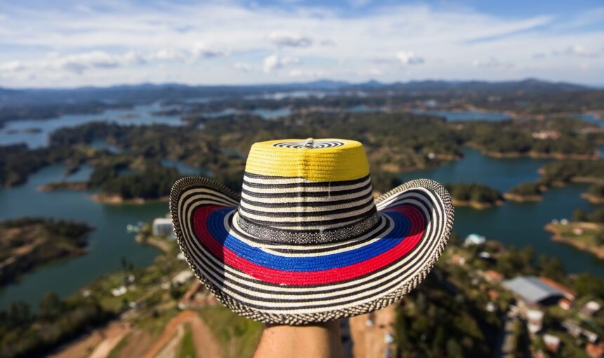 Medellín to Guatapé Day Trip: What to Wear and What to Pack